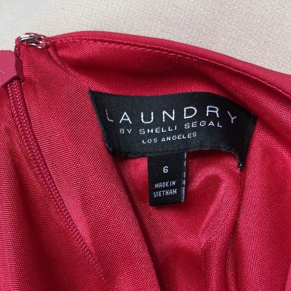 NWT Laundry by Shelli Segal bright rose, sleeveless, stretch party dress. - Picture 3 of 4